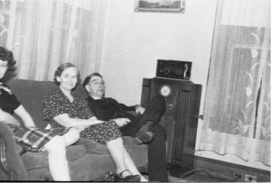 Lennox family listening to the radio at home, Atlanta, Georgia, circa late 1930s or early 1940s. David A. Lennox, Jr. Photographs, Special Collections and Archives, Georgia State University Library.